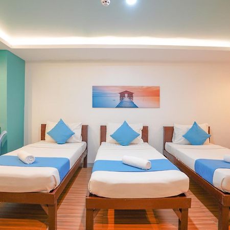 Arzo Hotel Premier Makati City ภายนอก รูปภาพ