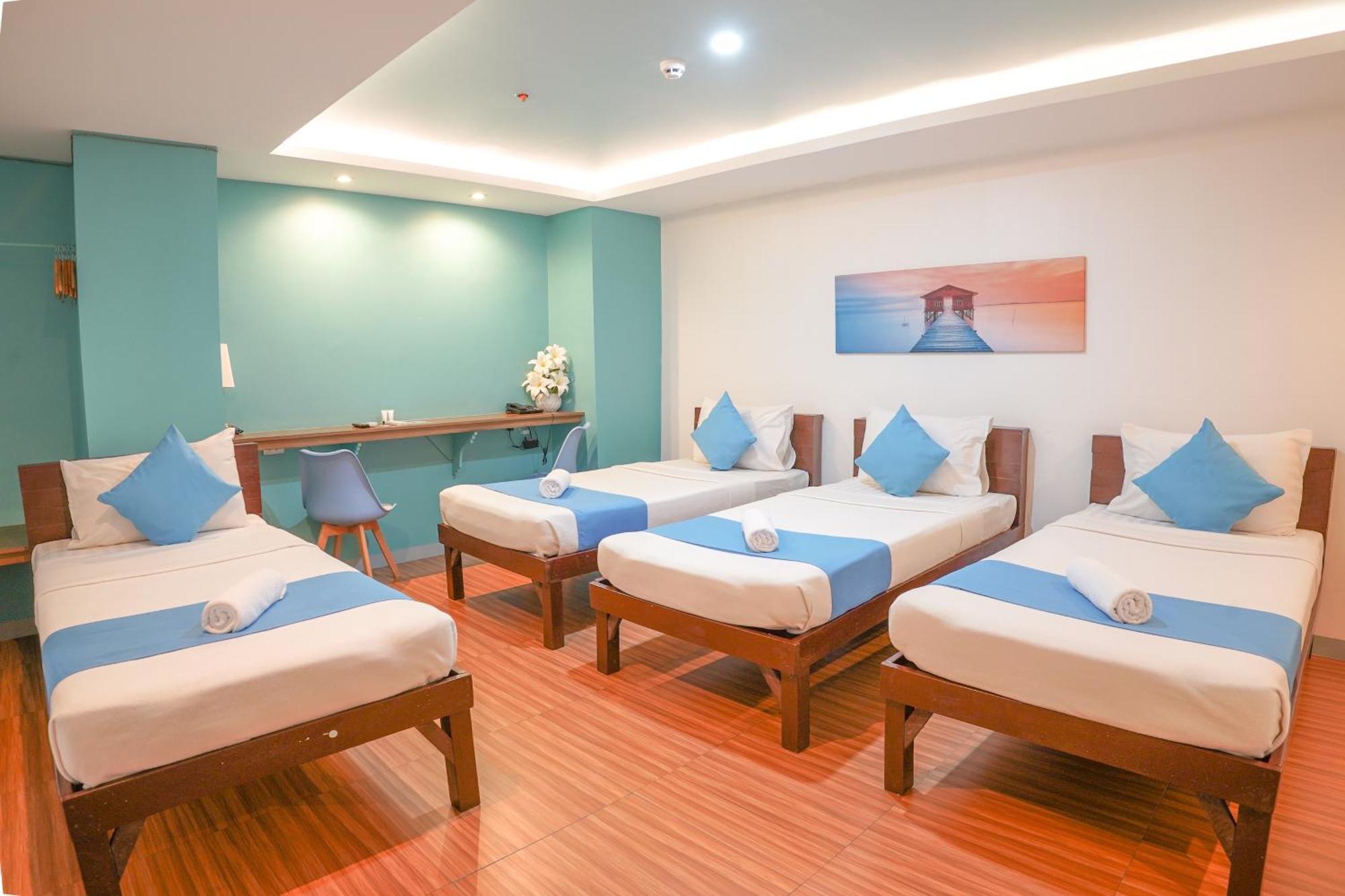 Arzo Hotel Premier Makati City ภายนอก รูปภาพ