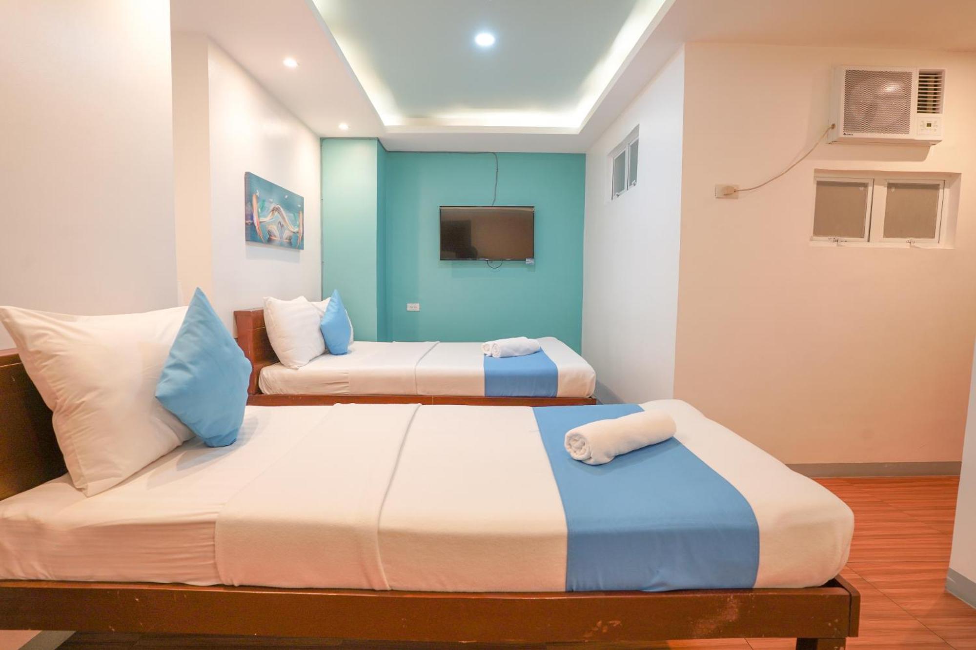 Arzo Hotel Premier Makati City ภายนอก รูปภาพ