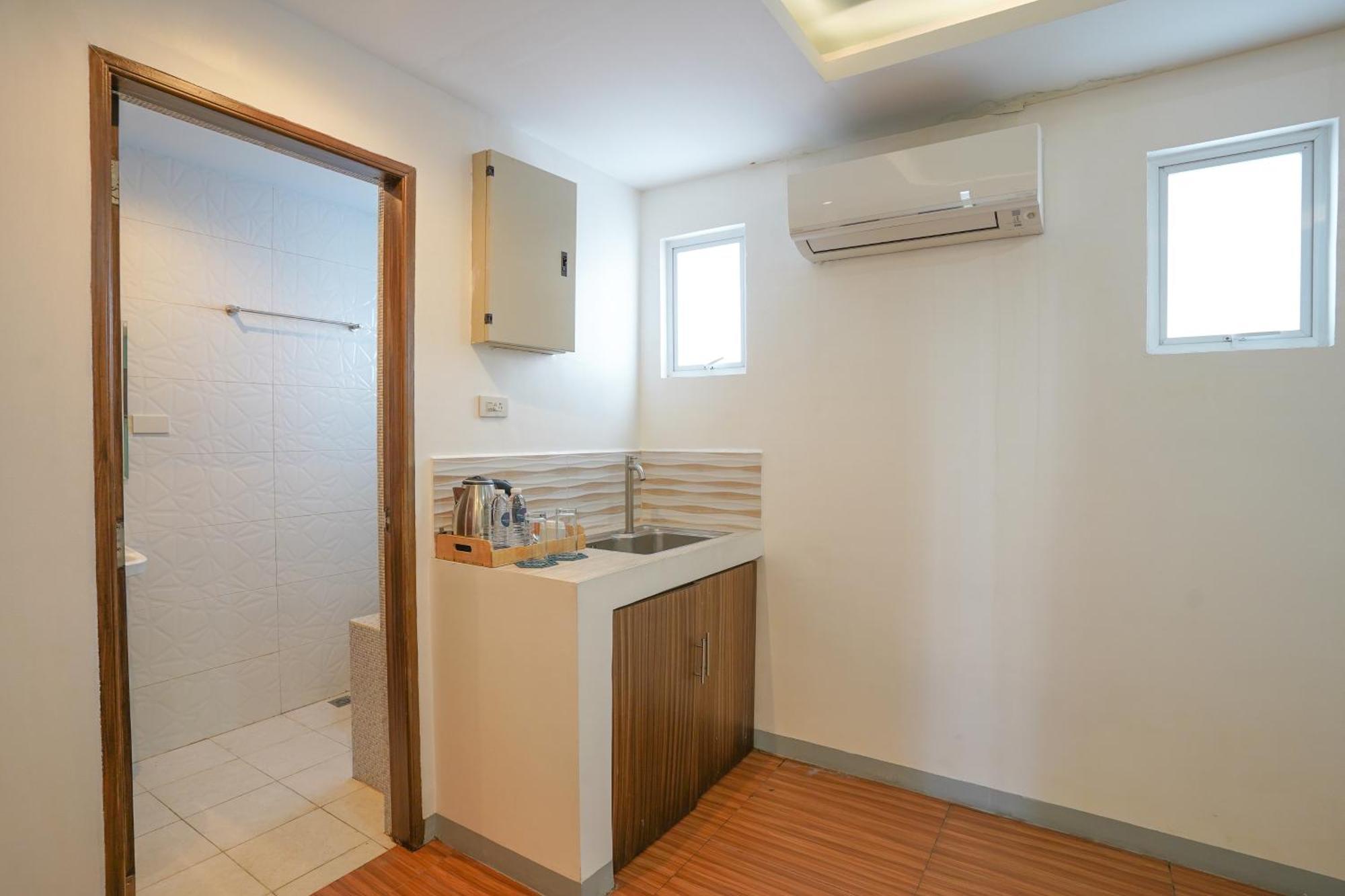 Arzo Hotel Premier Makati City ภายนอก รูปภาพ